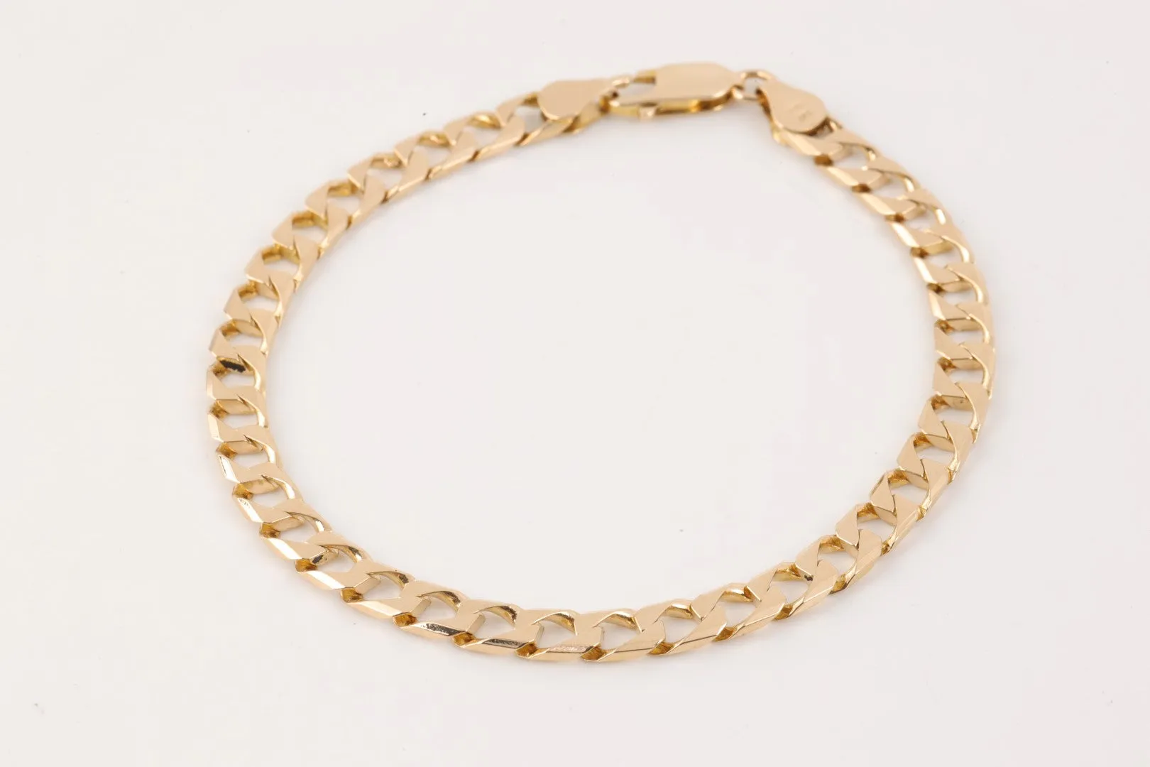 8'' 14k Yellow Gold Diamond Cut Curb Link Bracelet (11.66g.)