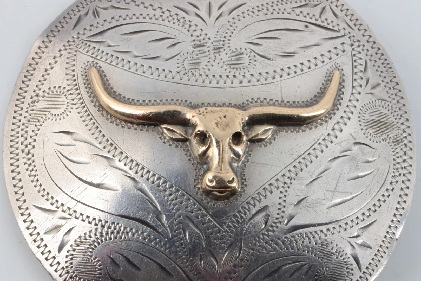 925 Silver Belt Buckle with 10k Yellow Gold Bull (40.96g.)