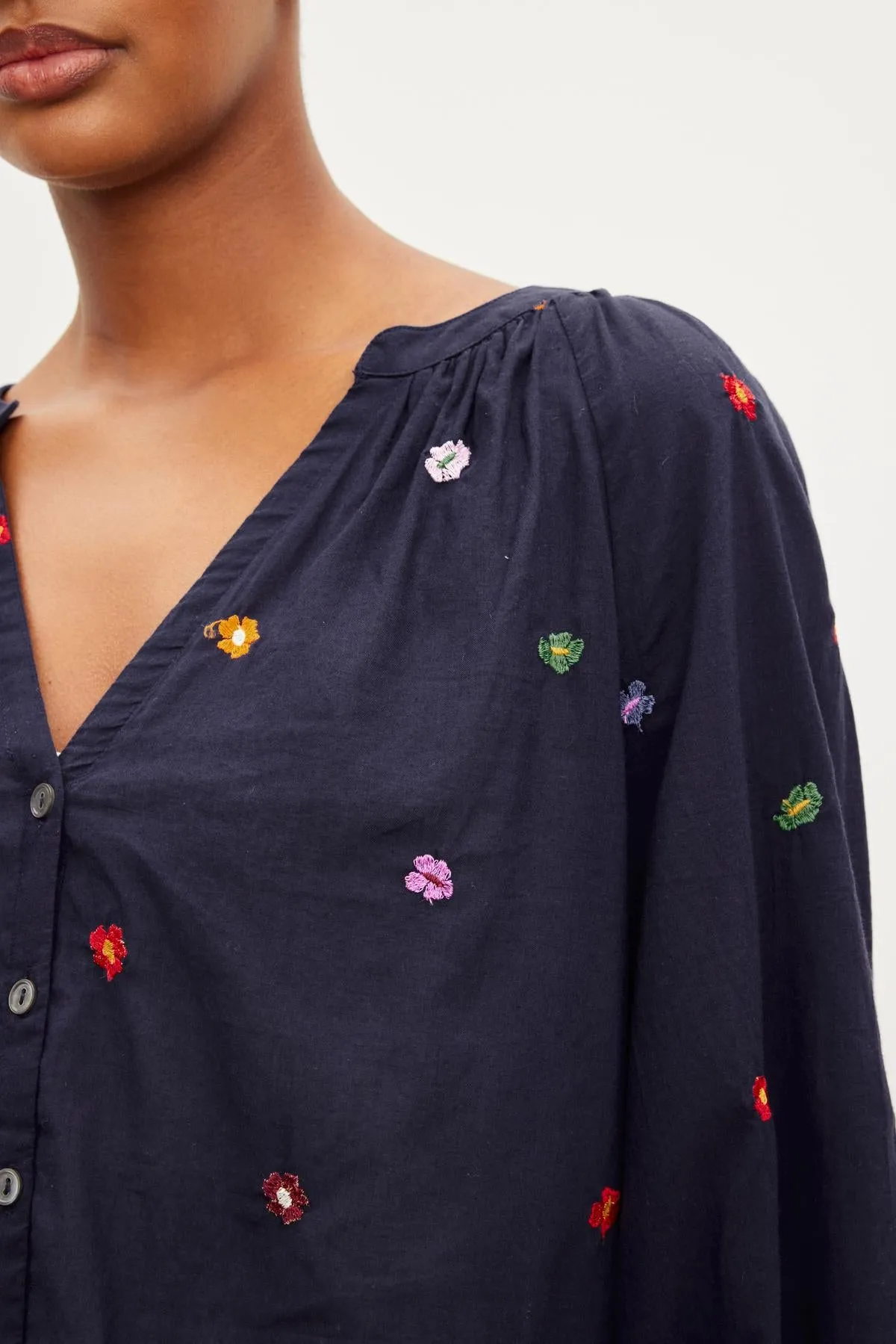 ARETHA EMBROIDERED TOP - VELVET