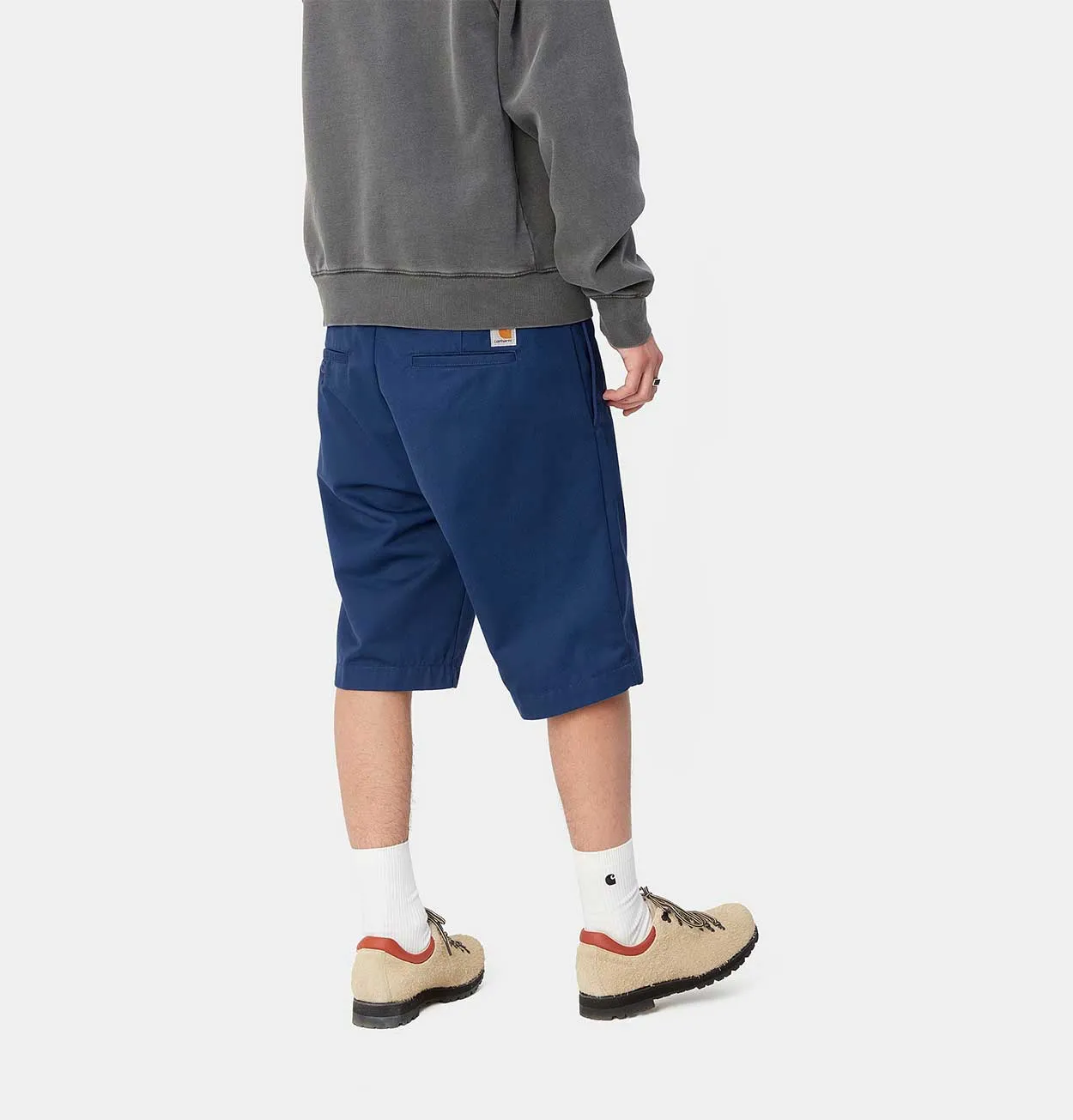 Carhartt WIP Master Short in Elder