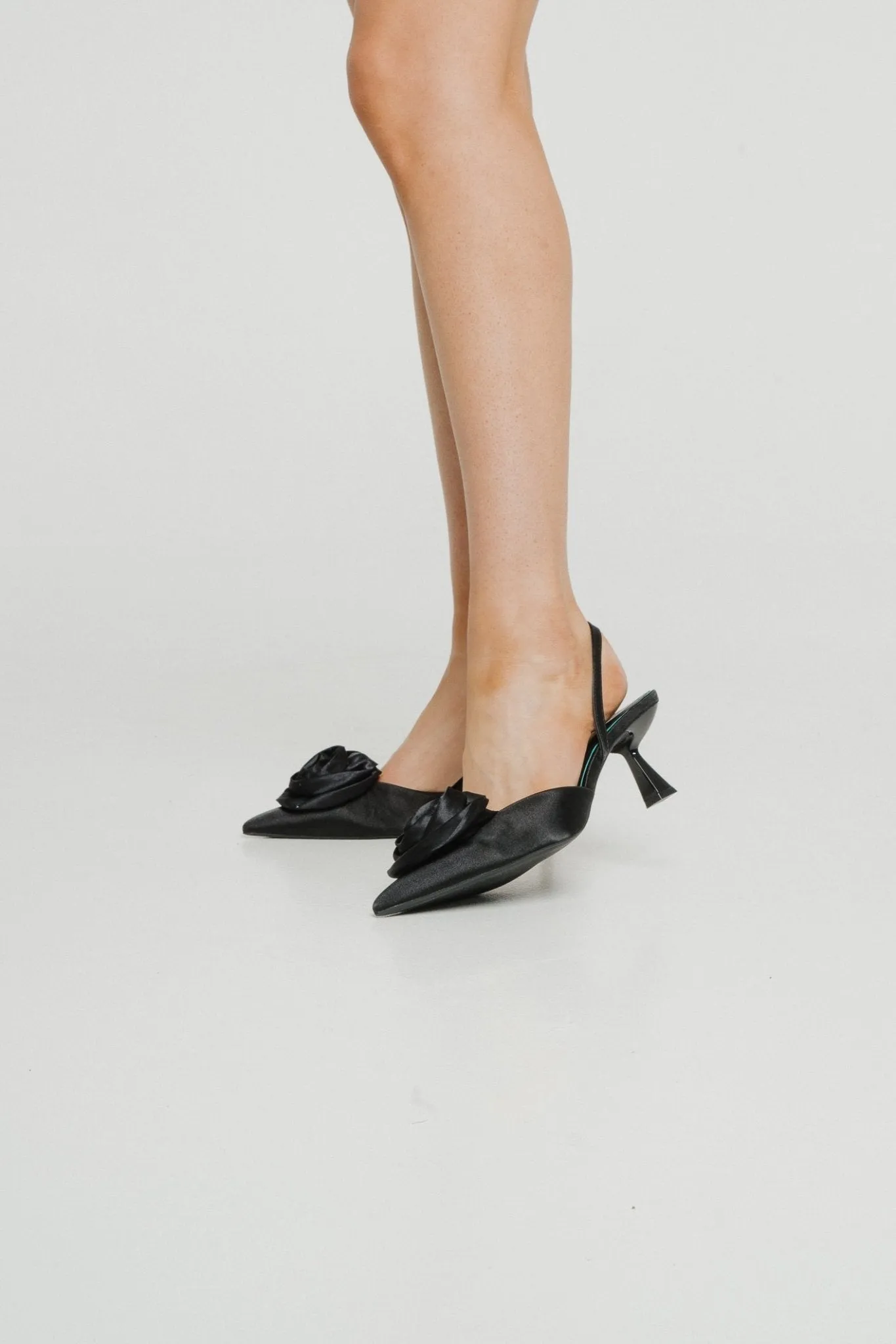 Cathy Floral Slingback In Black