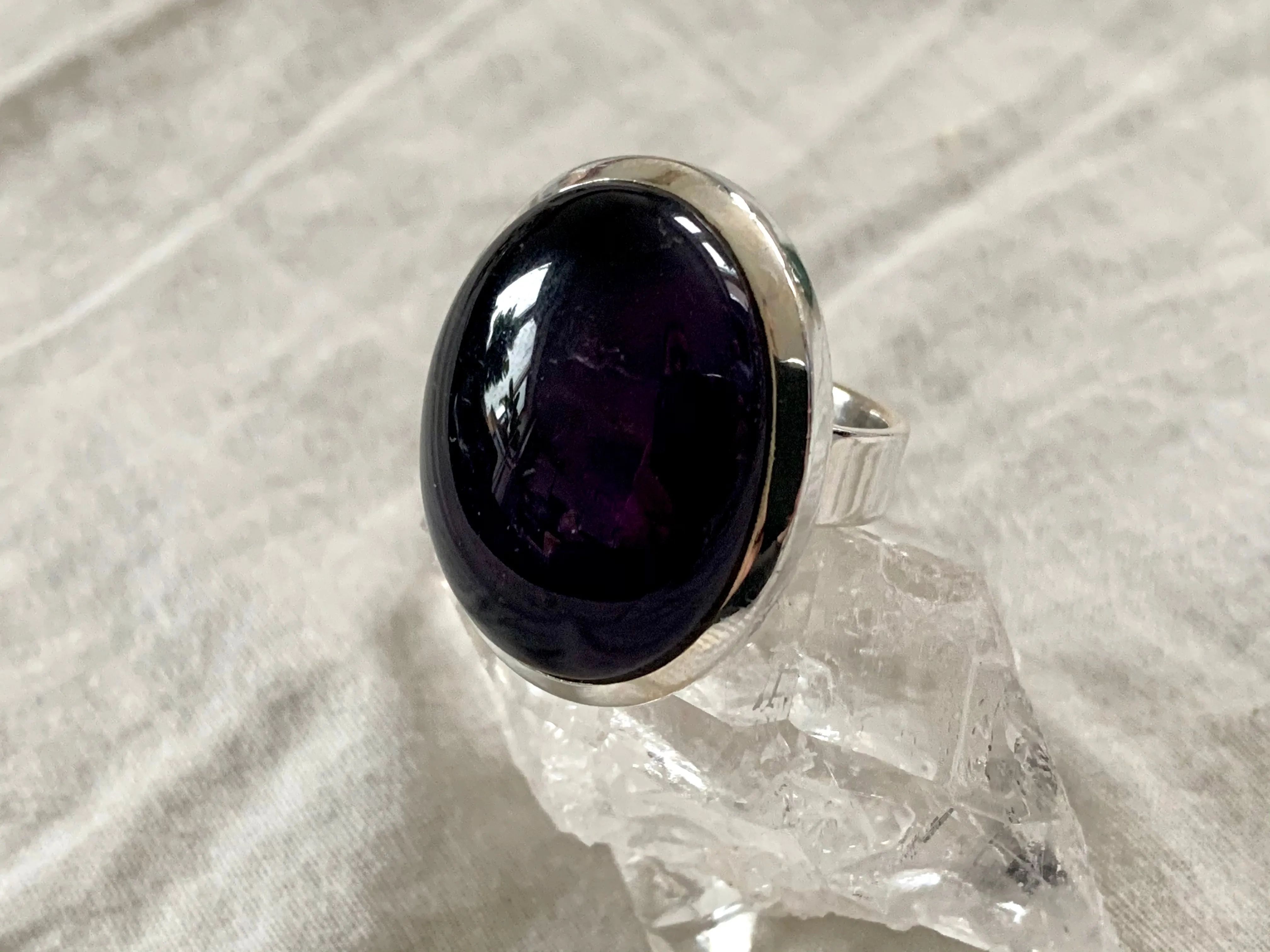 Dark Amethyst Naevia Ring - Large Oval