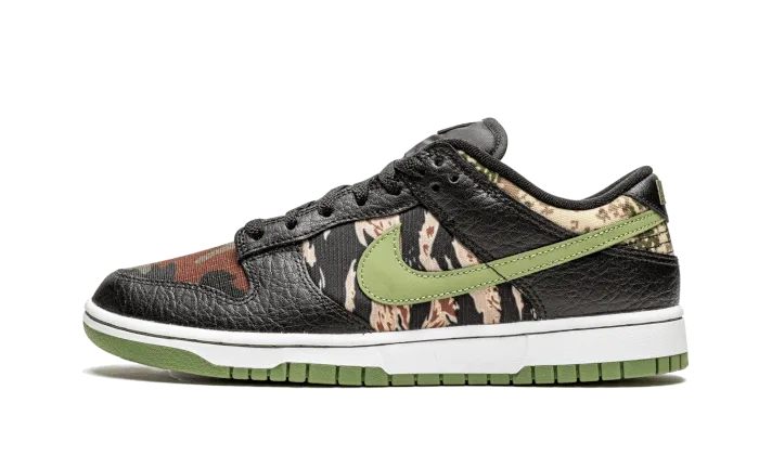 Dunk Low SE Black Multi-Camo (Crazy Camo)