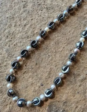 Freshwater pearl hematite and glass beads necklace