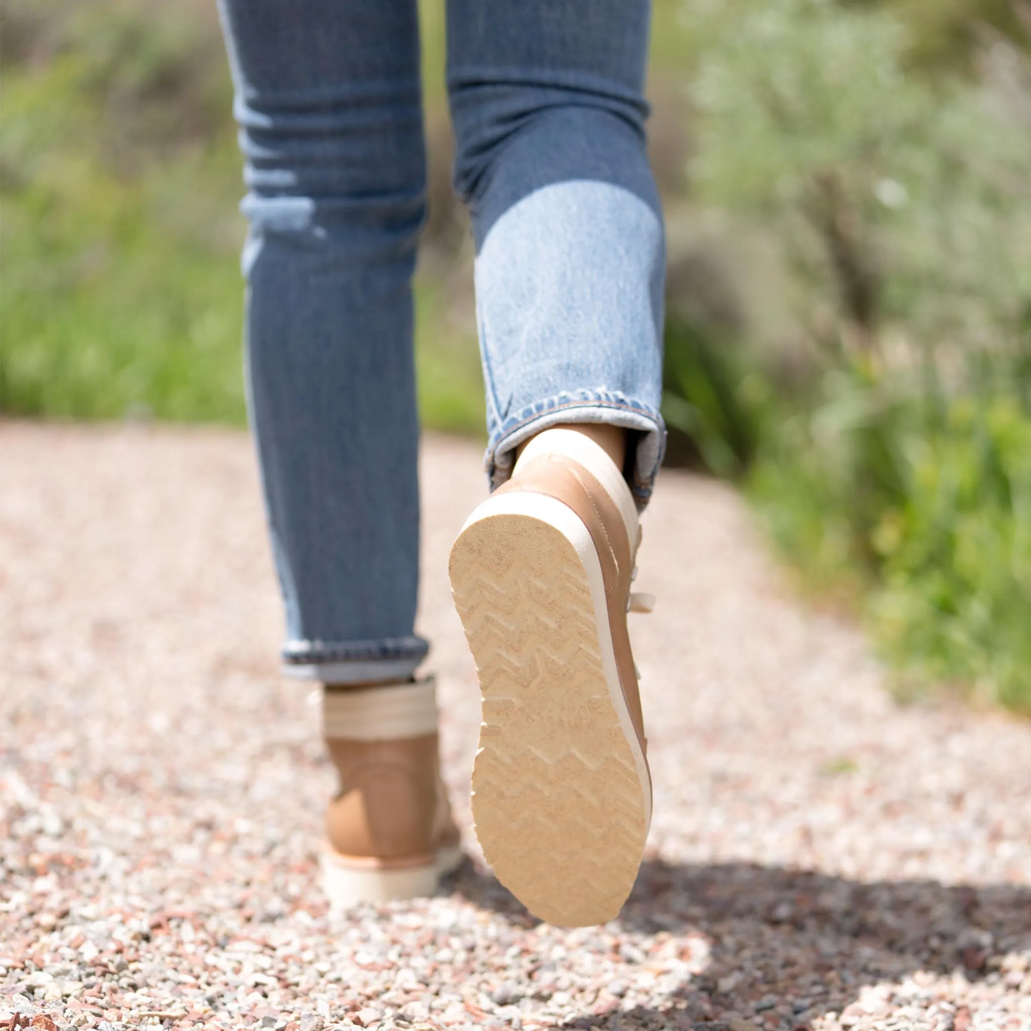 Go-To City Hiker Boot Almond