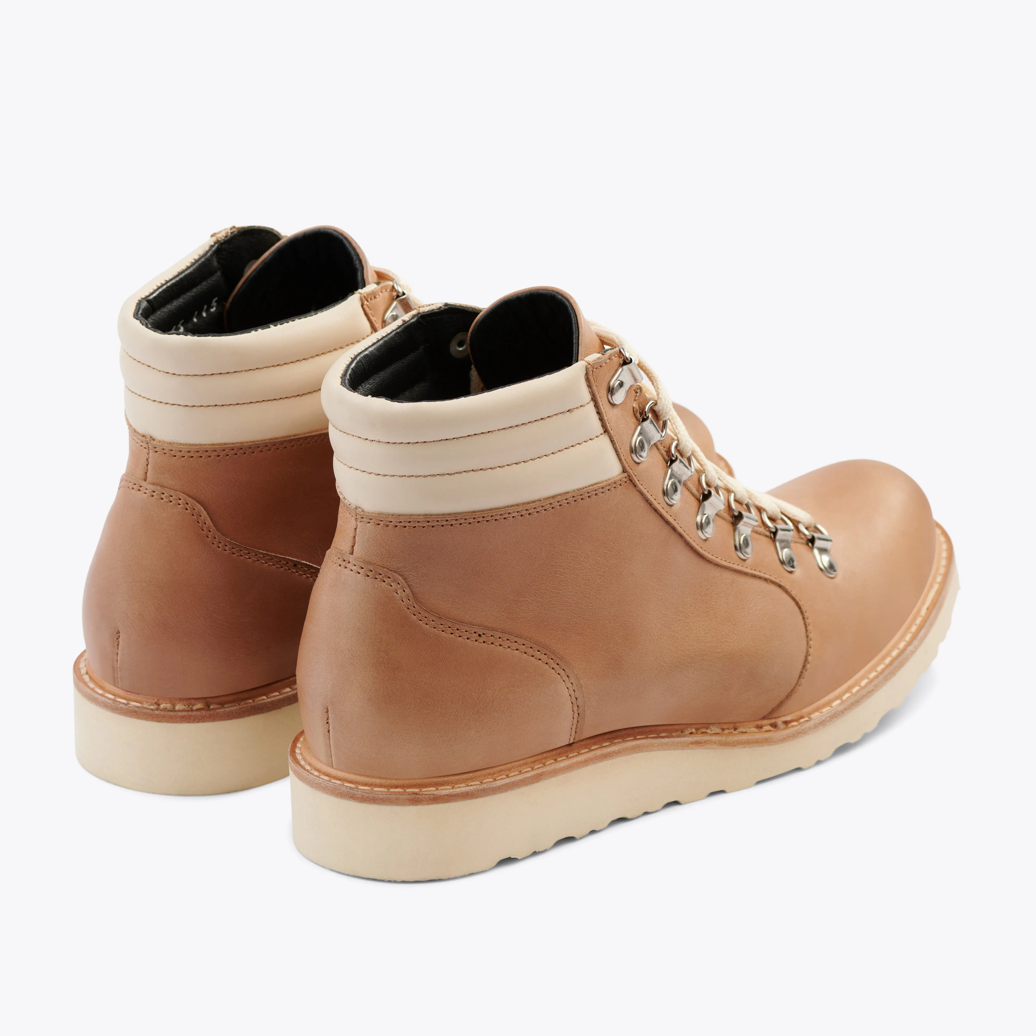 Go-To City Hiker Boot Almond