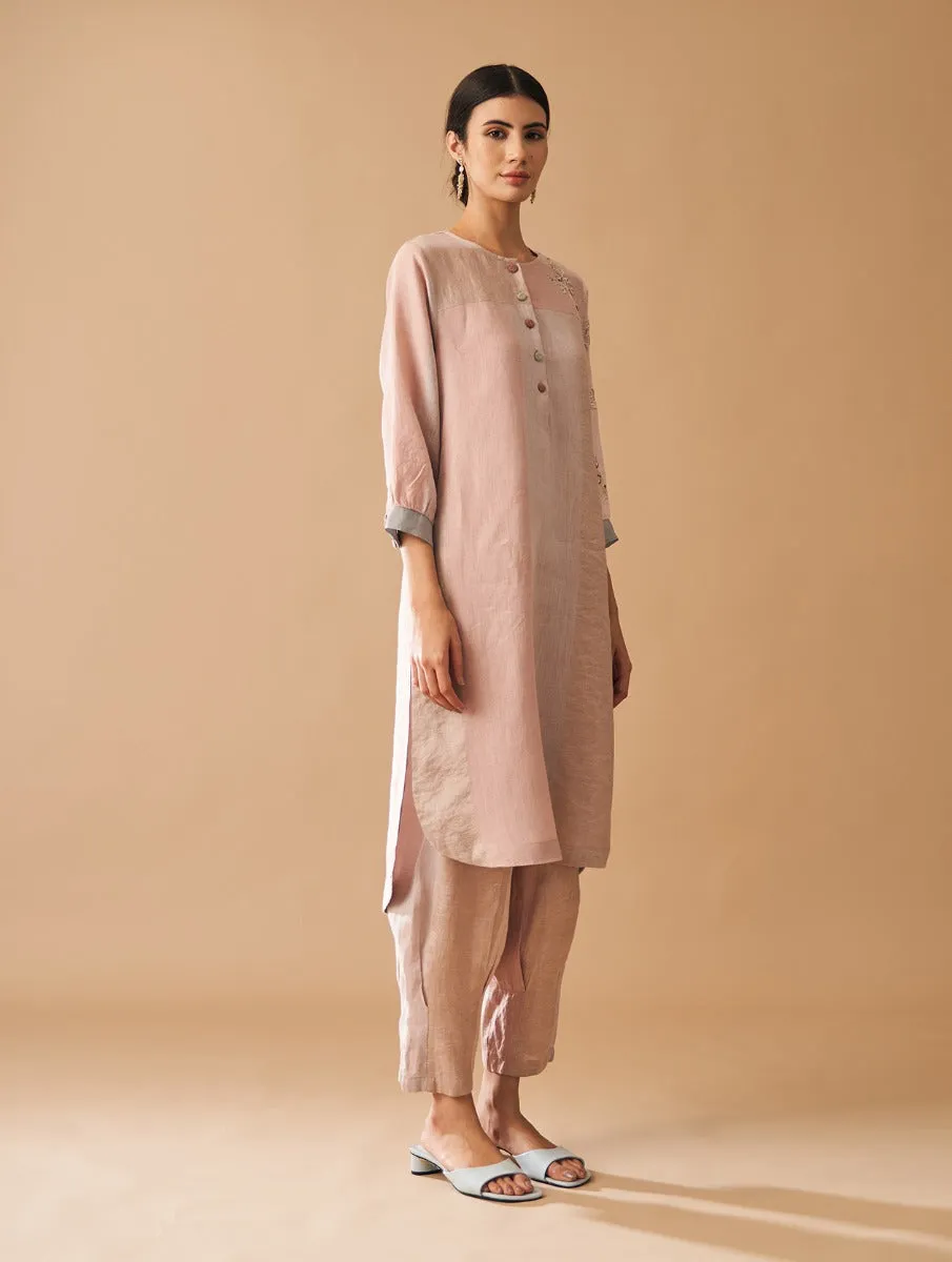 Kaya Embroidered Metallic Kurta