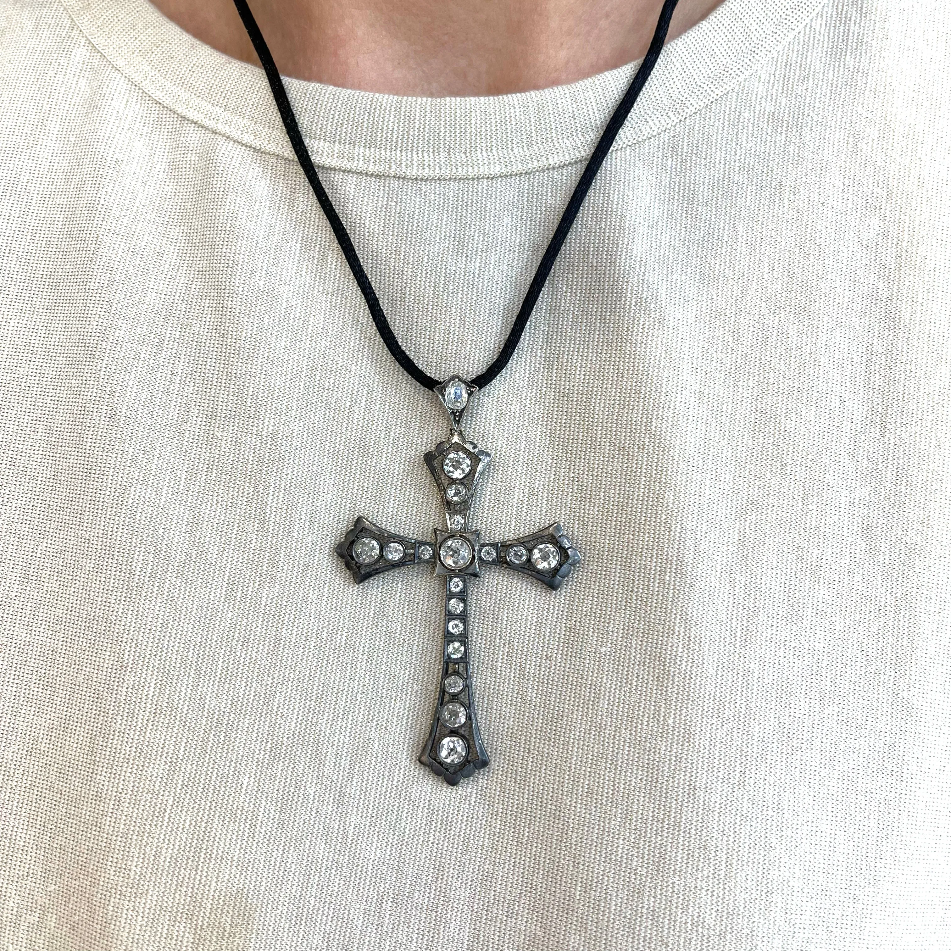 Ladies Victorian Antique Sterling Silver Old Cuts Diamond Cross Pendant Black Rope Necklace