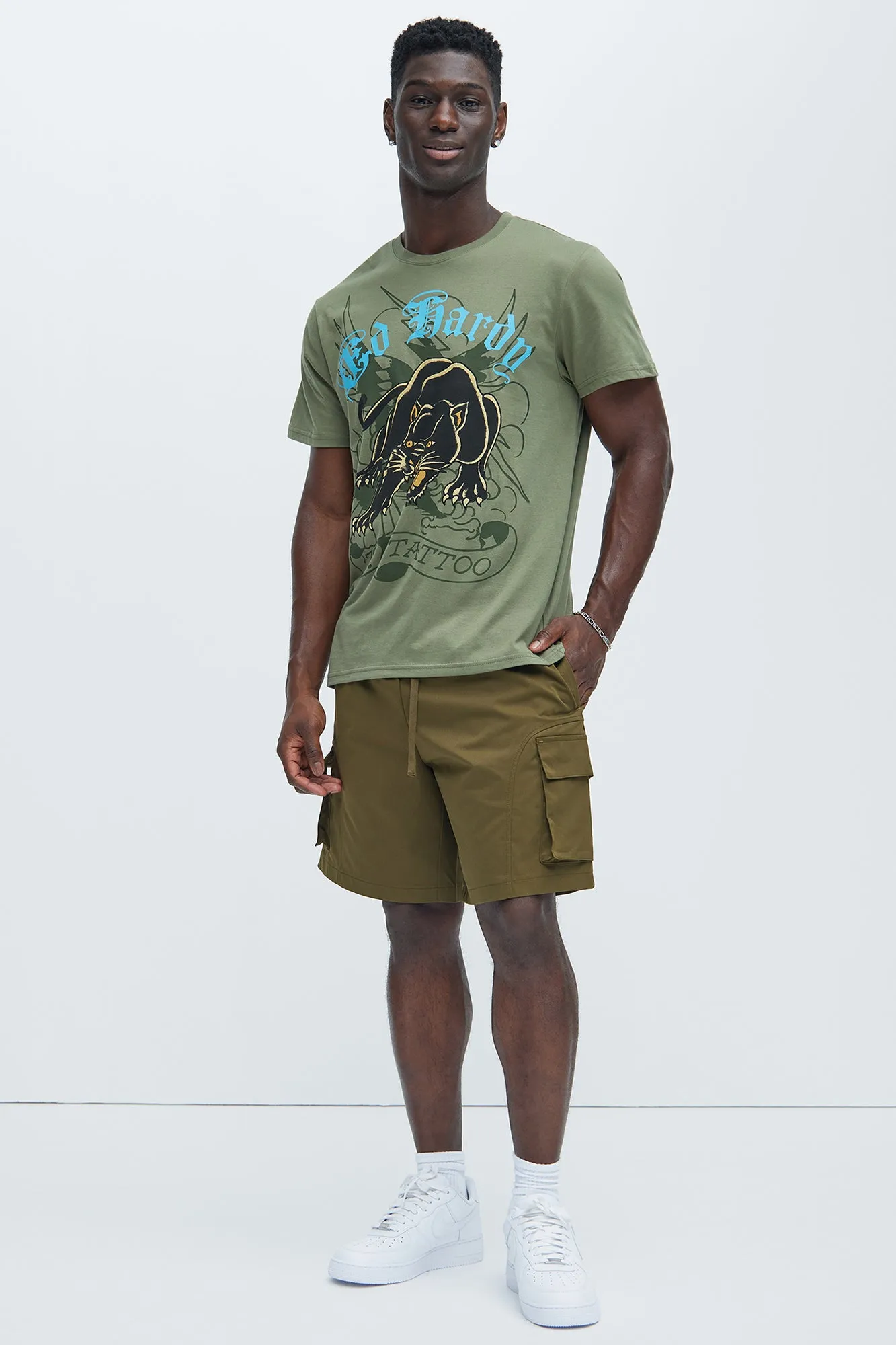 Max Cargo Shorts - Olive