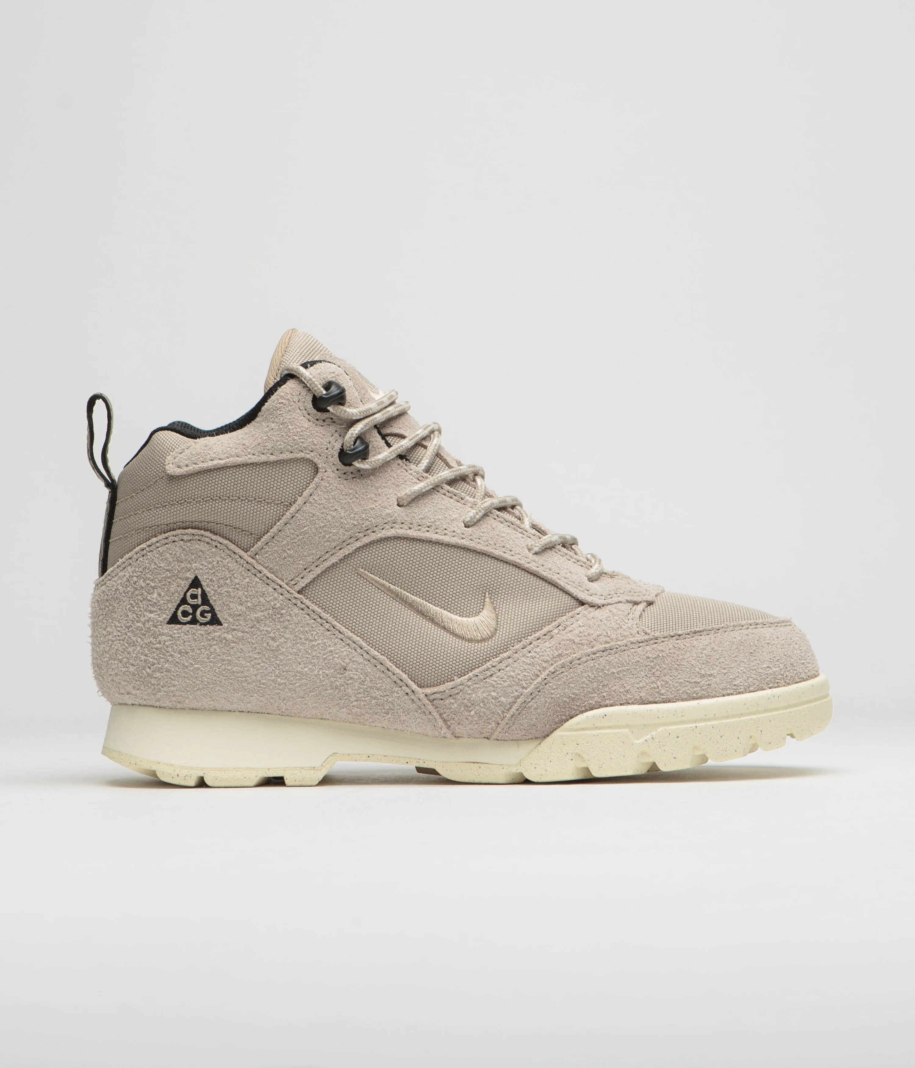 Nike ACG Torre Mid Waterproof Shoes - Khaki / Khaki - Coconut Milk - Black