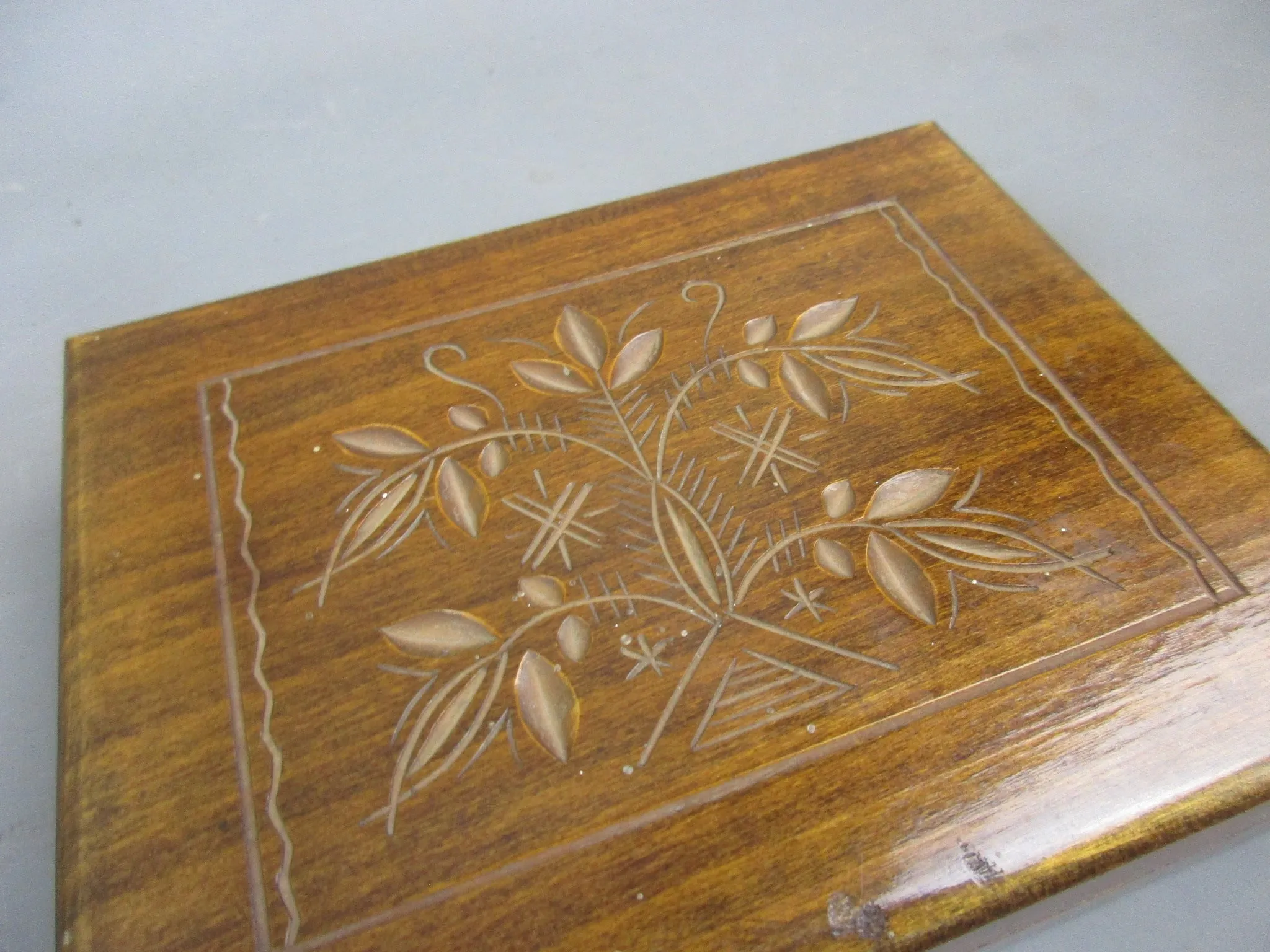 Wooden Two-Deck Playing Cards Box With Floral Detail Vintage c1970