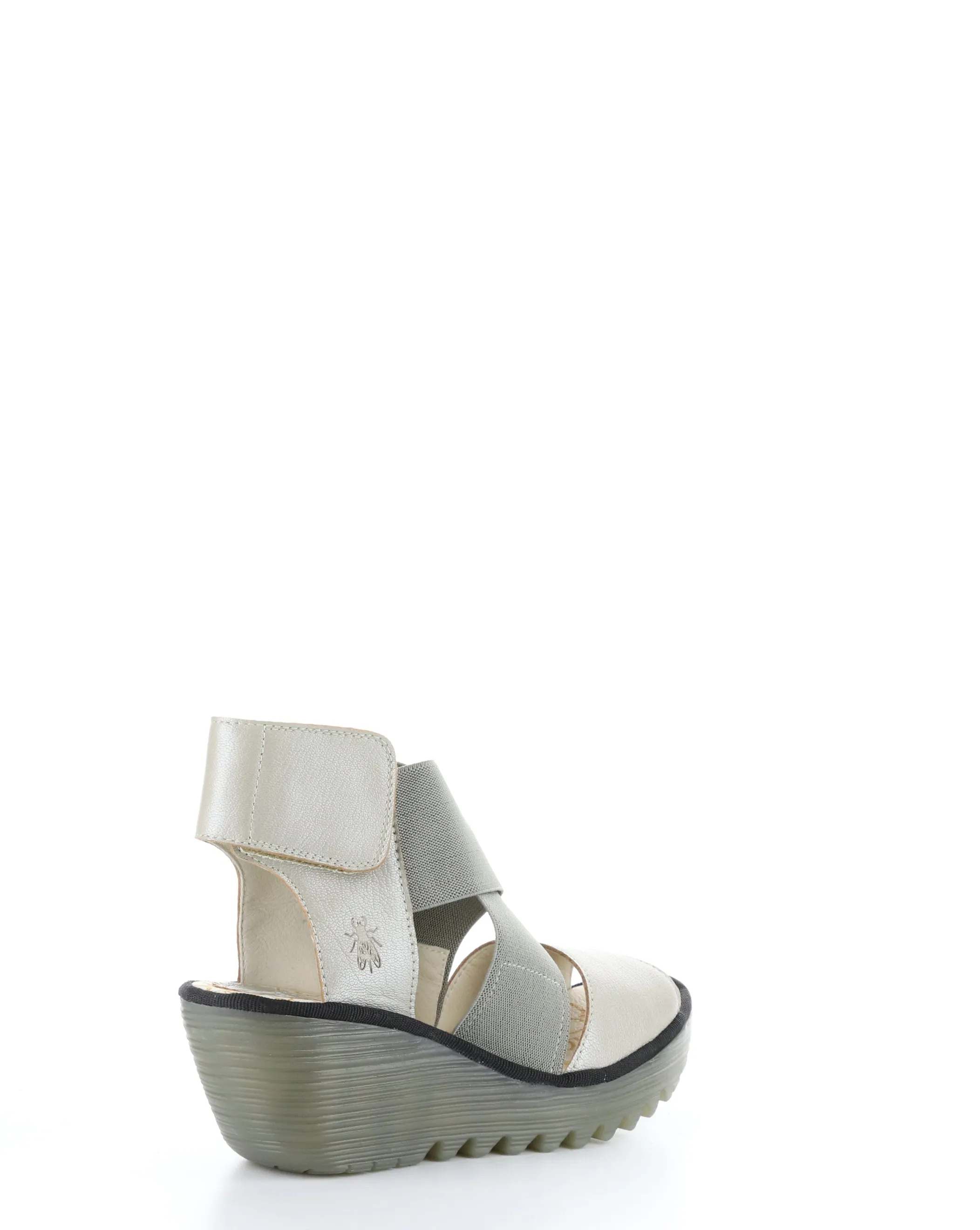 YUBA385FLY 009 SILVER Elasticated Sandals